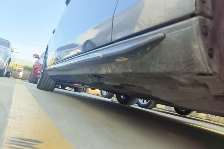 Used Audi A4L 2020 40 TFSI Fashion Dynamic Model Right Side Sill