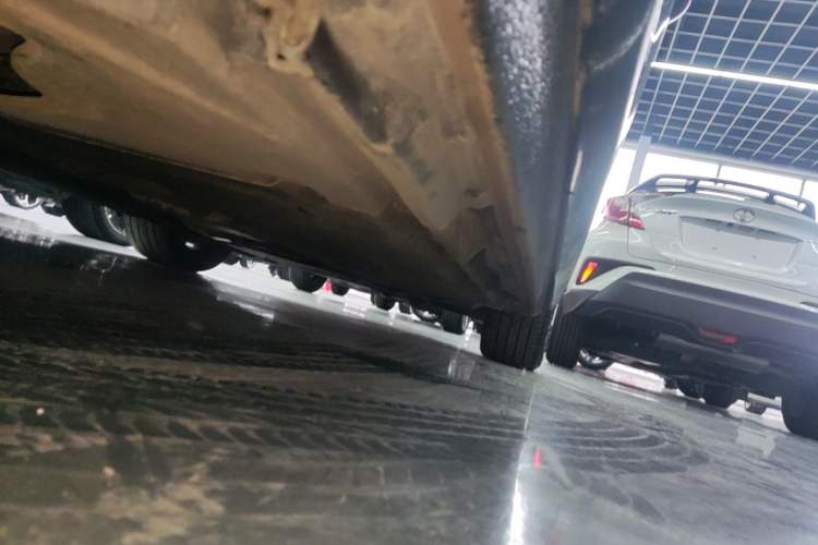 Used Audi A4L 2020 40 TFSI Luxury Dynamic Model Right Side Sill