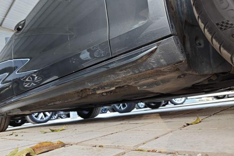 Used Audi A4L 2020 40 TFSI Fashion Dynamic Model Right Side Sill