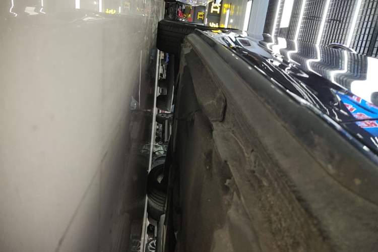 Used Audi A4L 2020 40 TFSI Fashion Dynamic Model Right Side Sill