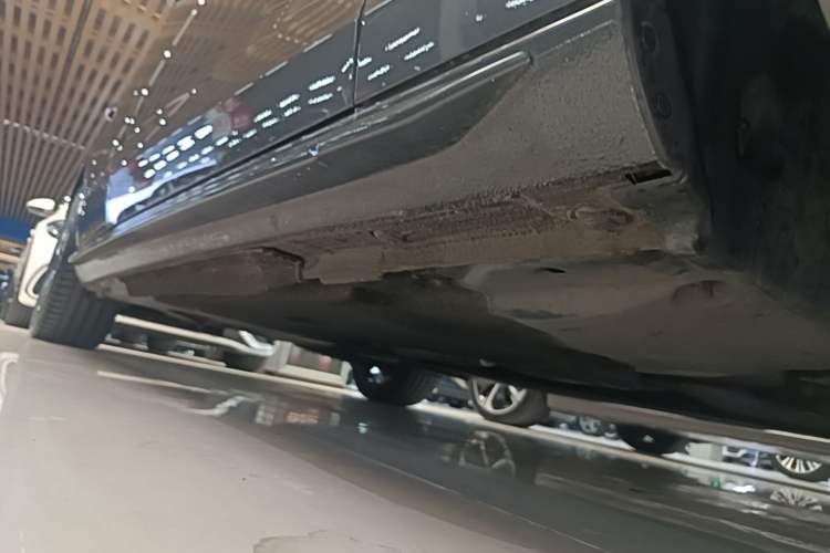 Used Audi A4L 2020 40 TFSI Fashion Dynamic Model Right Side Sill