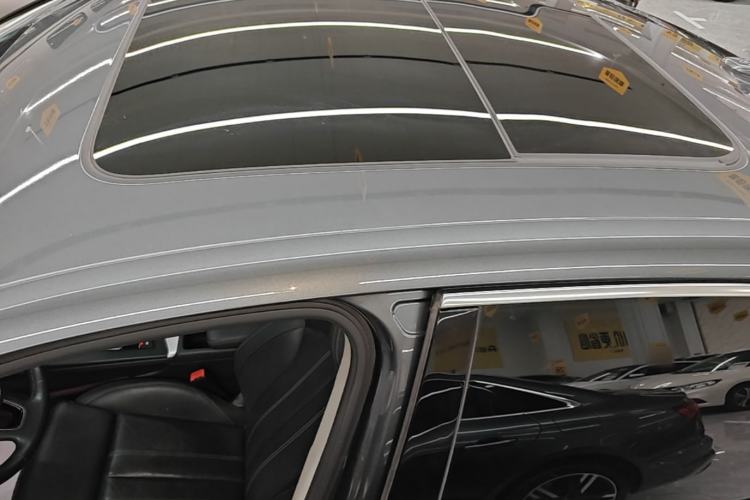 Used Audi A4L 2020 40 TFSI Luxury Dynamic Model Roof