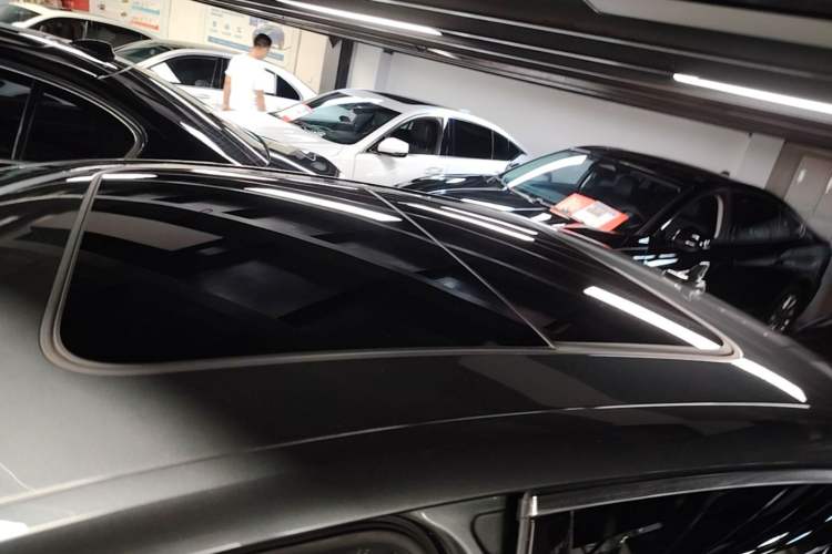 Used Audi A4L 2020 40 TFSI Fashion Dynamic Model Roof
