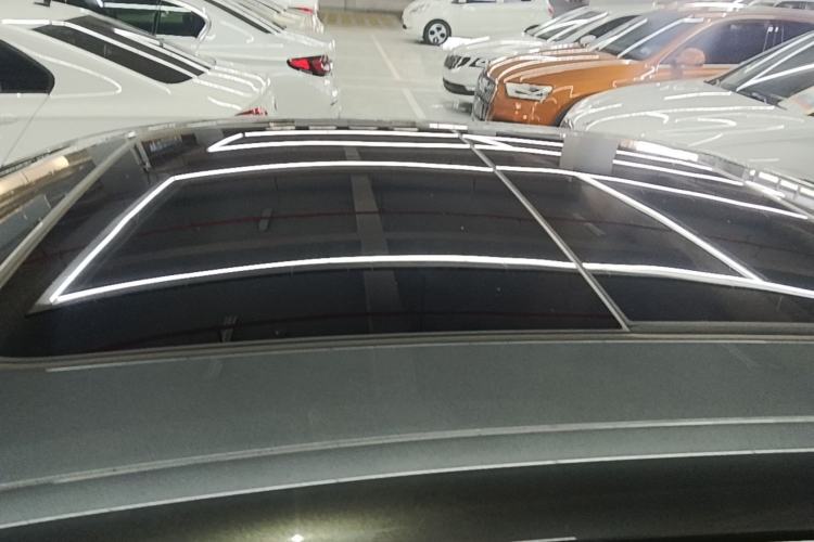 Used Audi A4L 2020 40 TFSI Luxury Dynamic Model Roof