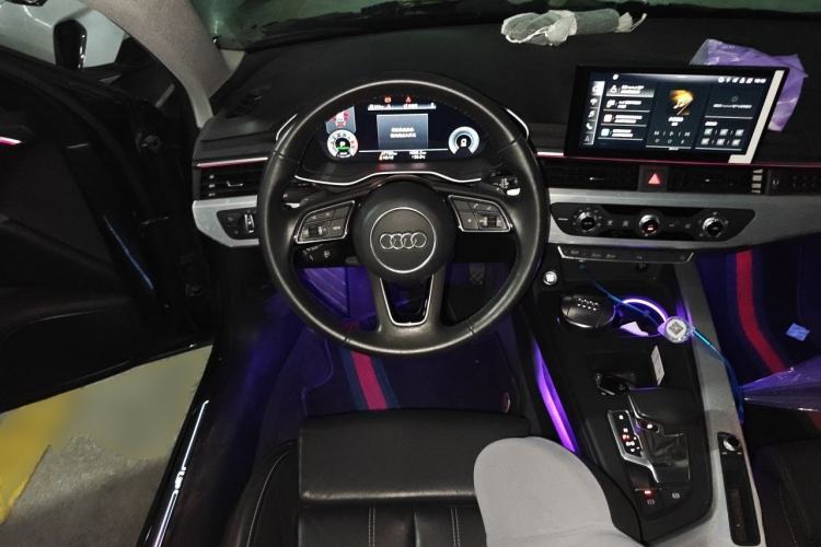Used Audi A4L 2020 40 TFSI Fashion Dynamic Model Steering Wheel