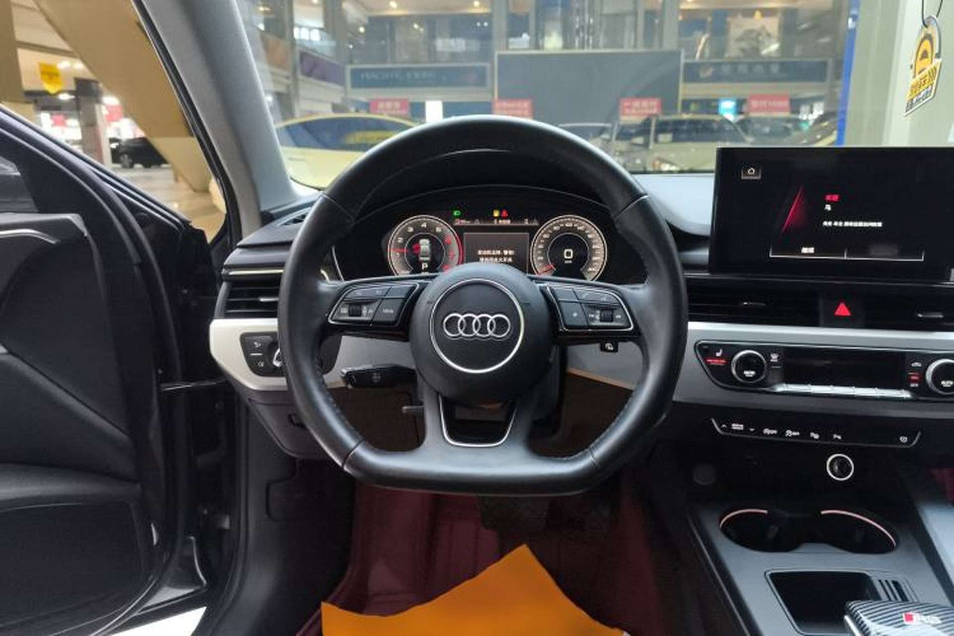Used Audi A4L 2020 40 TFSI Luxury Dynamic Model Steering Wheel