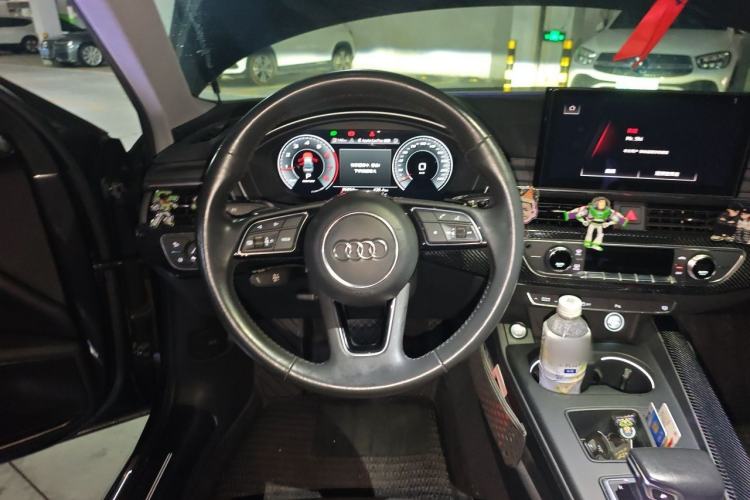 Used Audi A4L 2020 40 TFSI Fashion Dynamic Model Steering Wheel