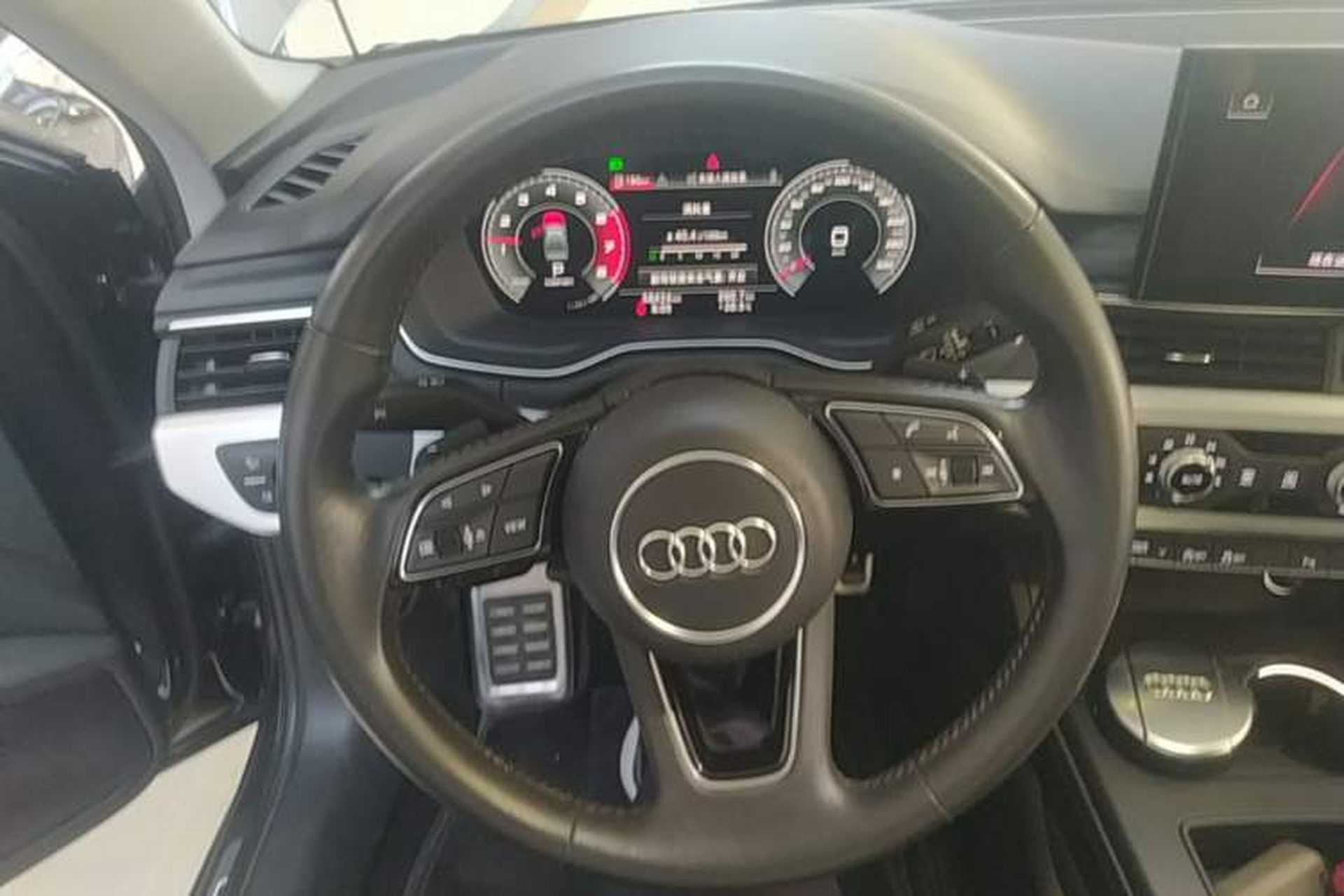 Used Audi A4L 2020 40 TFSI Fashion Dynamic Model Steering Wheel