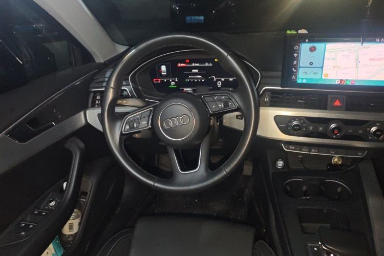 Used Audi A4L 2020 40 TFSI Fashion Dynamic Model Steering Wheel