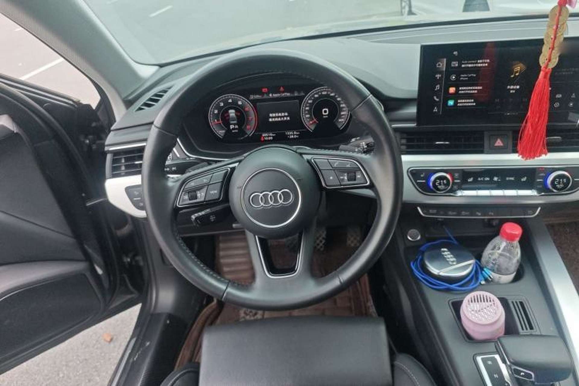 Used Audi A4L 2020 40 TFSI quattro Luxury Dynamic Model Steering Wheel