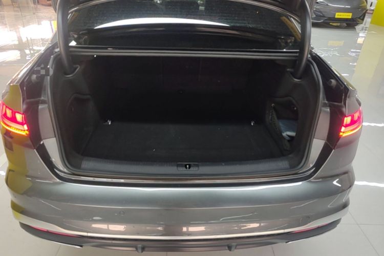Used Audi A4L 2020 40 TFSI Luxury Dynamic Model Trunk