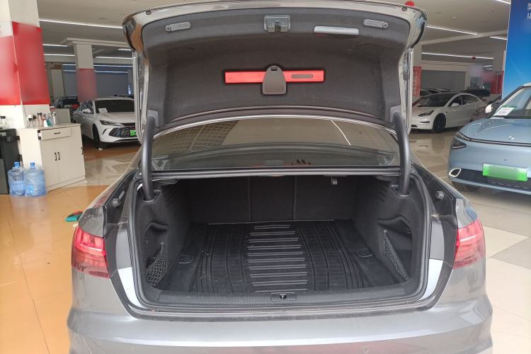 Used Audi A4L 2020 40 TFSI Luxury Dynamic Model Trunk