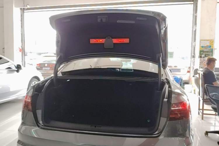 Used Audi A4L 2020 40 TFSI Luxury Dynamic Model Trunk