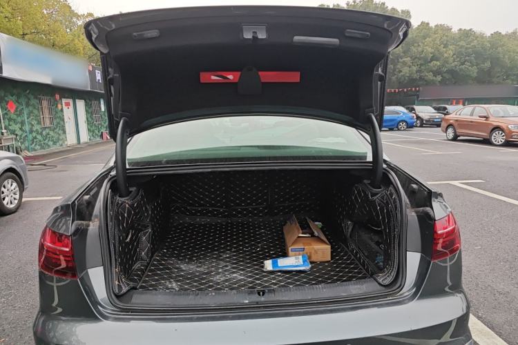 Used Audi A4L 2020 40 TFSI Fashion Dynamic Model Trunk