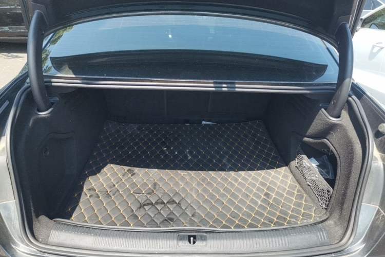 Used Audi A4L 2020 40 TFSI Fashion Dynamic Model Trunk