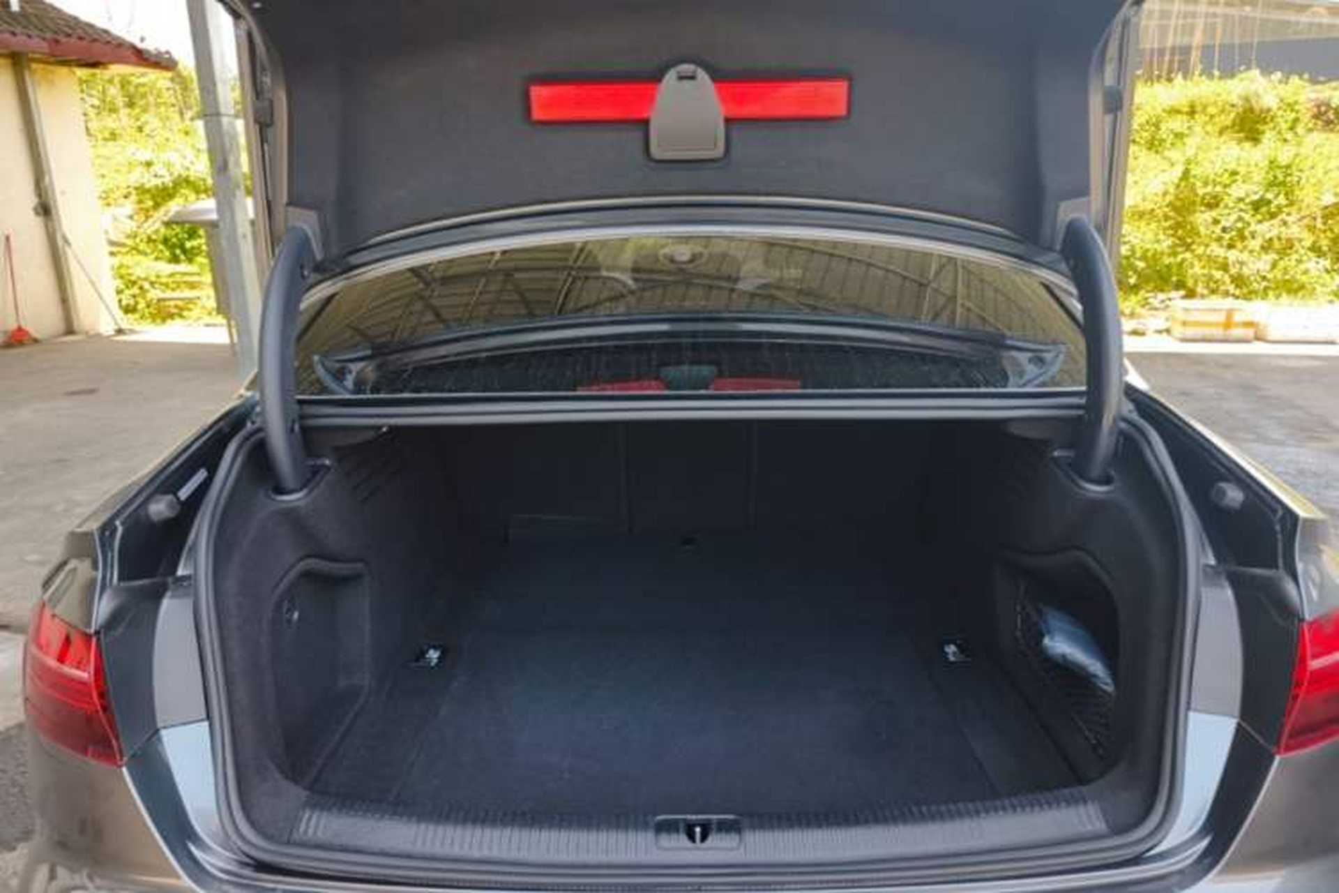 Used Audi A4L 2020 40 TFSI Fashion Dynamic Model Trunk