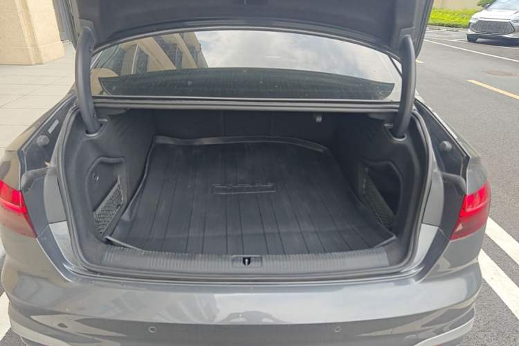 Used Audi A4L 2020 40 TFSI quattro Luxury Dynamic Model Trunk