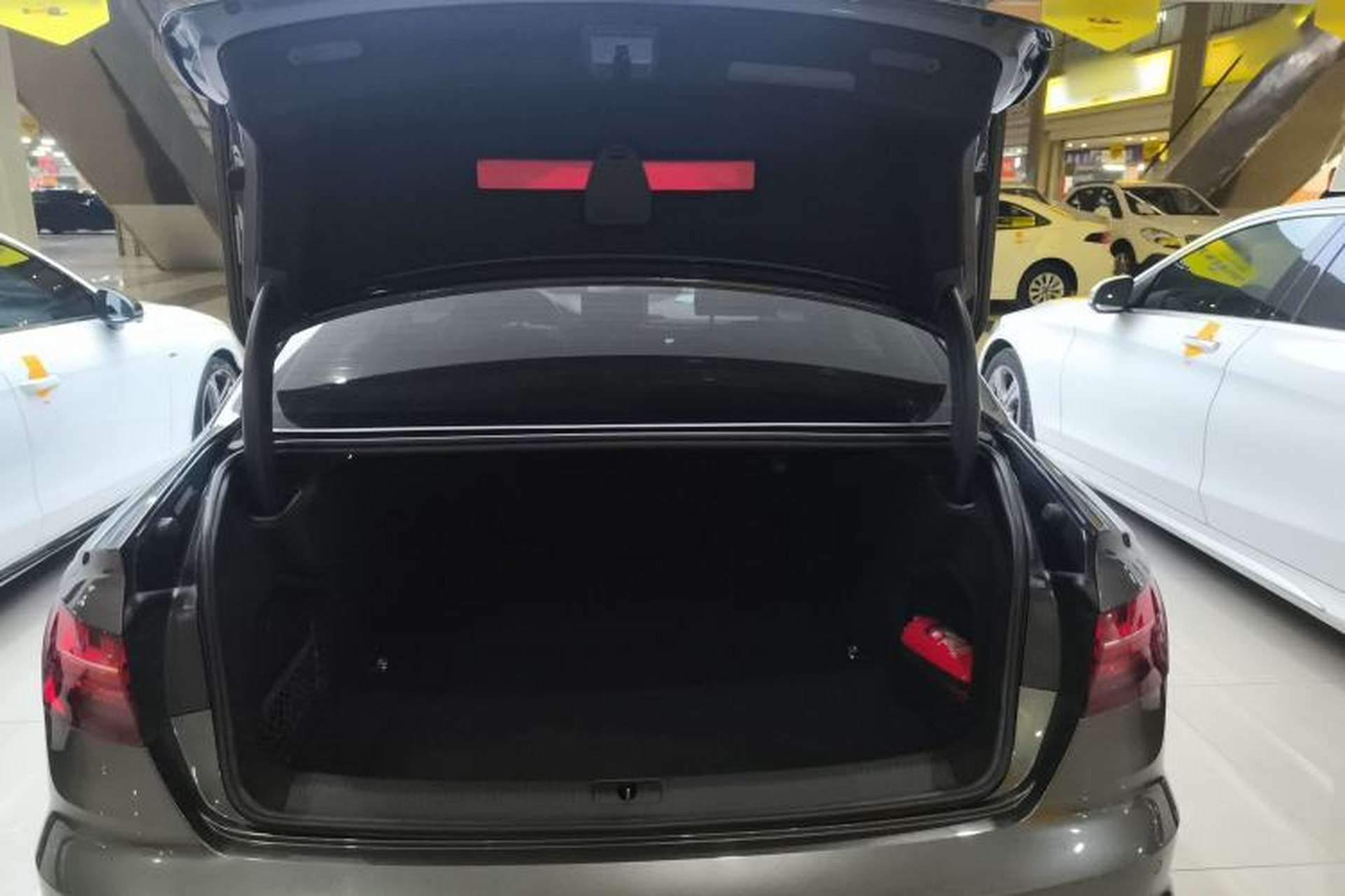Used Audi A4L 2020 40 TFSI Luxury Dynamic Model Trunk
