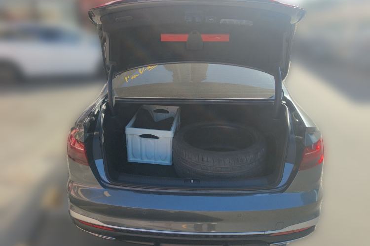 Used Audi A4L 2020 40 TFSI Fashion Dynamic Model Trunk