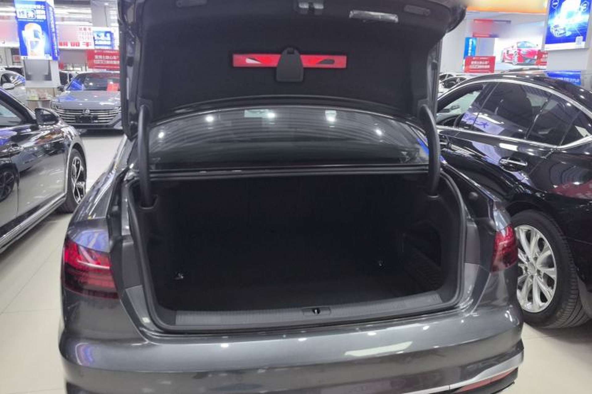 Used Audi A4L 2020 40 TFSI Fashion Dynamic Model Trunk