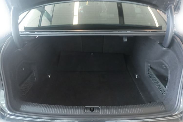 Used Audi A4L 2020 40 TFSI Luxury Dynamic Model Trunk