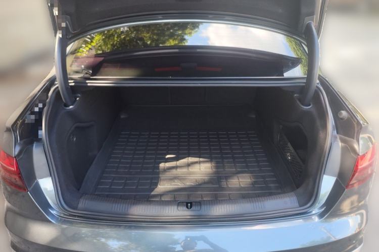 Used Audi A4L 2020 40 TFSI Fashion Dynamic Model Trunk