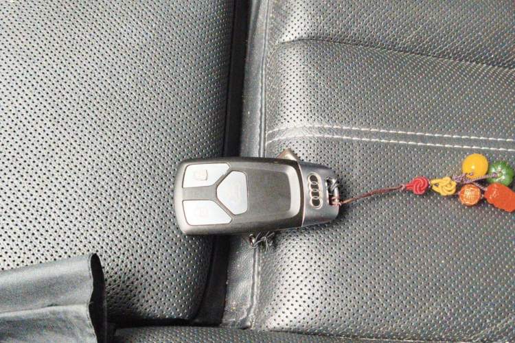 Used Audi A4L 2020 40 TFSI Luxury Prestige Edition Vehicle Key