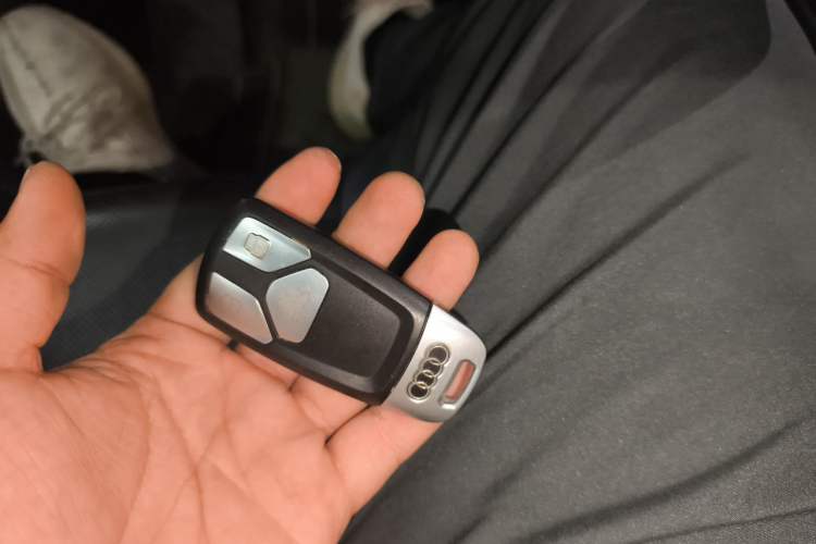 Used Audi A4L 2020 40 TFSI Fashion Dynamic Model Vehicle Key