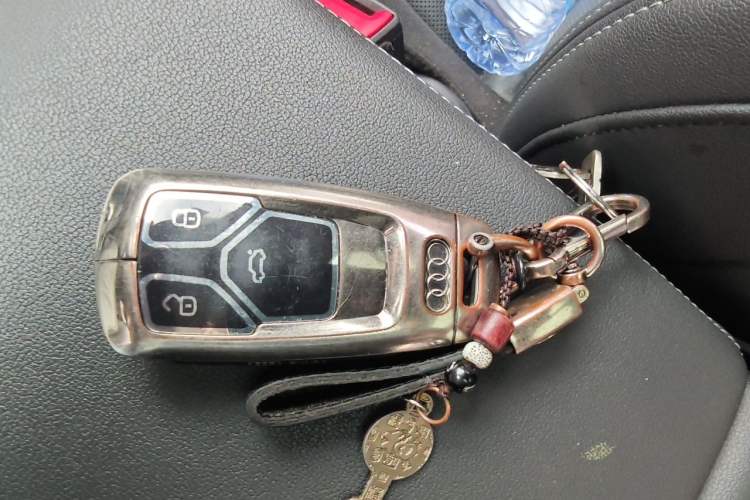 Used Audi A4L 2020 40 TFSI quattro Luxury Dynamic Model Vehicle Key