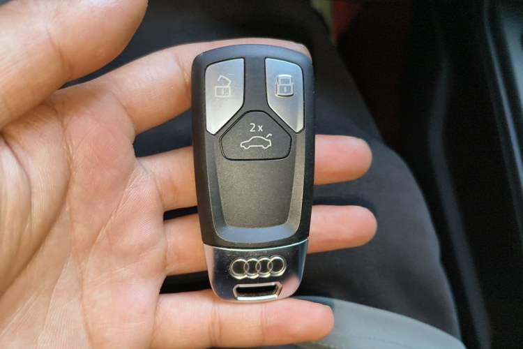 Used Audi A4L 2020 40 TFSI Fashion Dynamic Model Vehicle Key