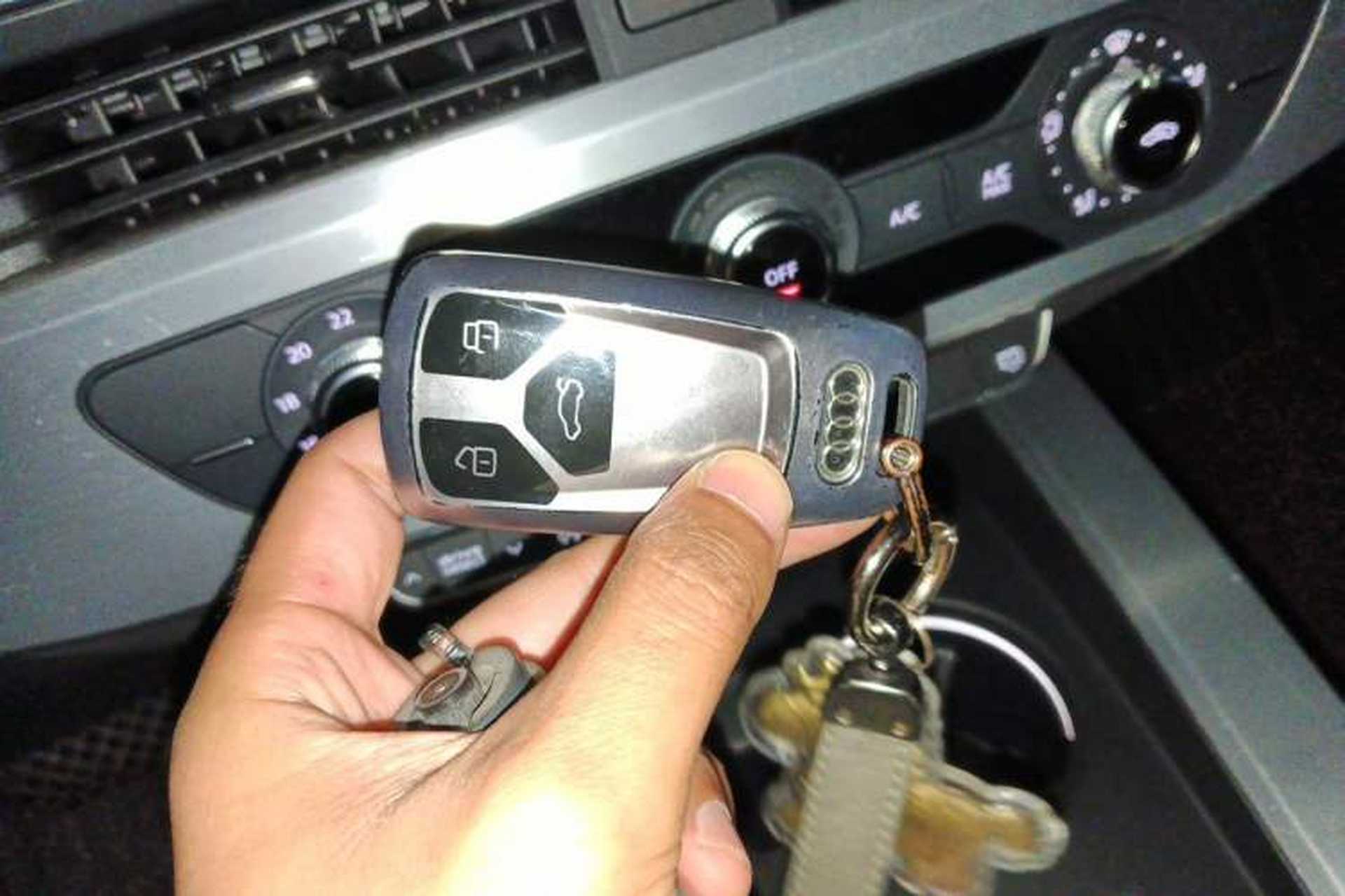 Used Audi A4L 2020 40 TFSI Fashion Dynamic Model Vehicle Key