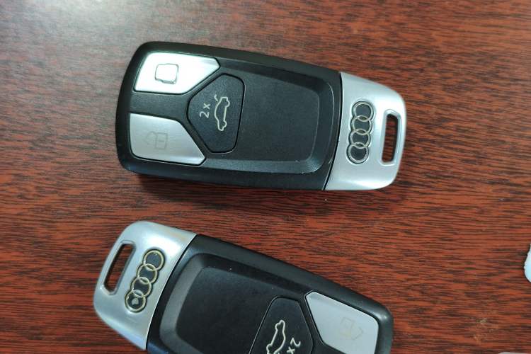 Used Audi A4L 2020 40 TFSI Fashion Dynamic Model Vehicle Key