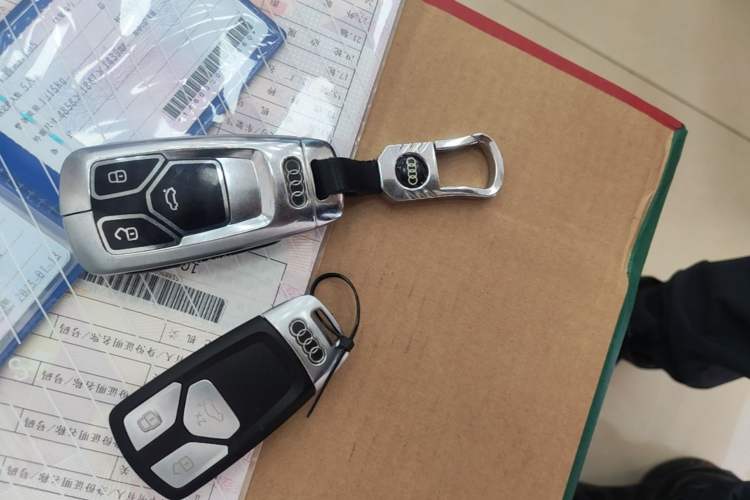 Used Audi A4L 2020 40 TFSI Luxury Dynamic Model Vehicle Key