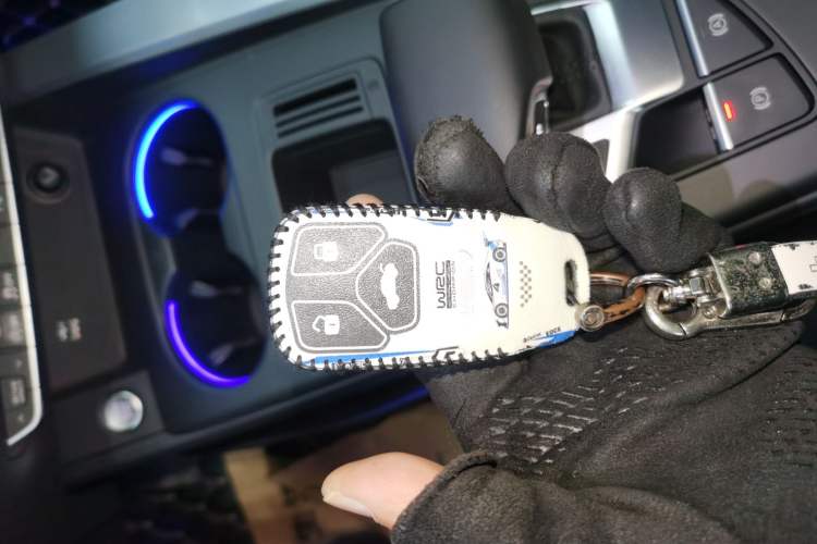 Used Audi A4L 2020 40 TFSI Fashion Dynamic Model Vehicle Key