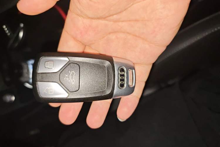 Used Audi A4L 2020 40 TFSI Fashion Dynamic Model Vehicle Key