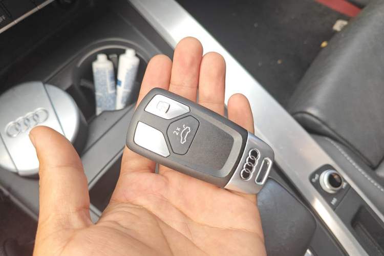 Used Audi A4L 2020 40 TFSI Fashion Dynamic Model Vehicle Key