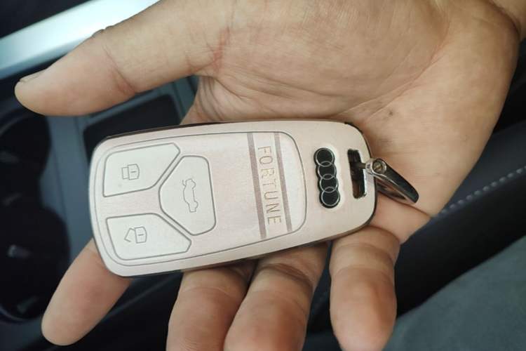 Used Audi A4L 2020 40 TFSI Fashion Dynamic Model Vehicle Key