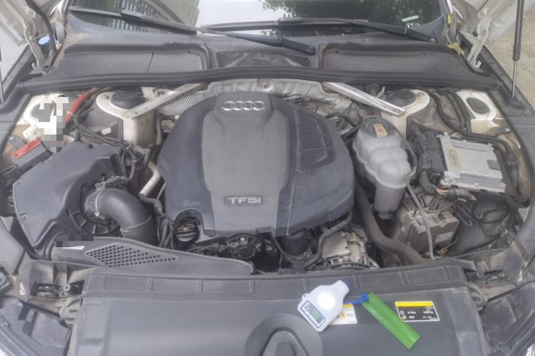 Used Audi A4L 2020 40 TFSI Luxury Dynamic Model Engine Bay