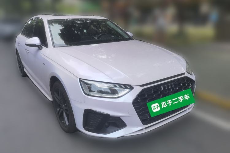 Used Audi A4L 2020 40 TFSI Luxury Dynamic Model Front Right 45 Deg