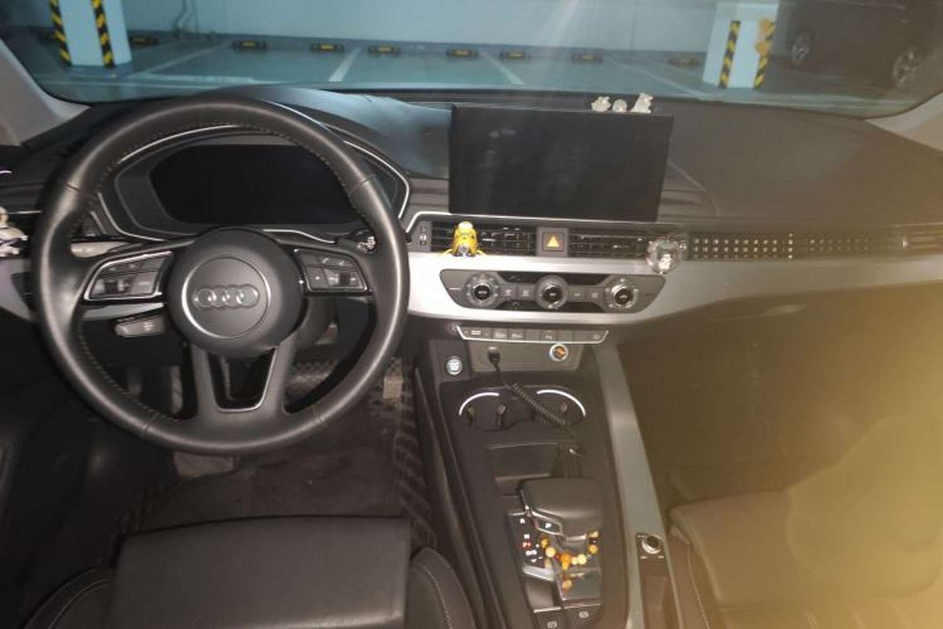 Used Audi A4L 2020 40 TFSI Fashion Dynamic Model Interior 2