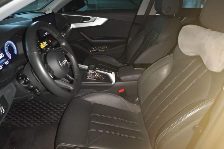 Used Audi A4L 2020 40 TFSI Fashion Dynamic Model Left Front Seat