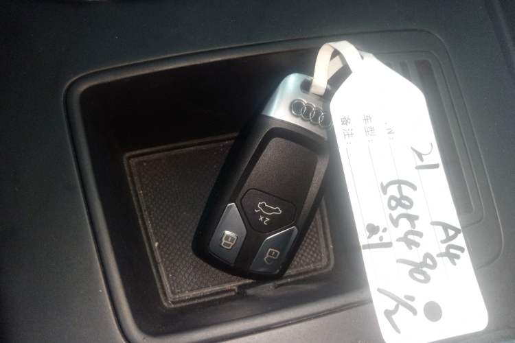 Used Audi A4L 2020 40 TFSI Fashion Dynamic Model Vehicle Key