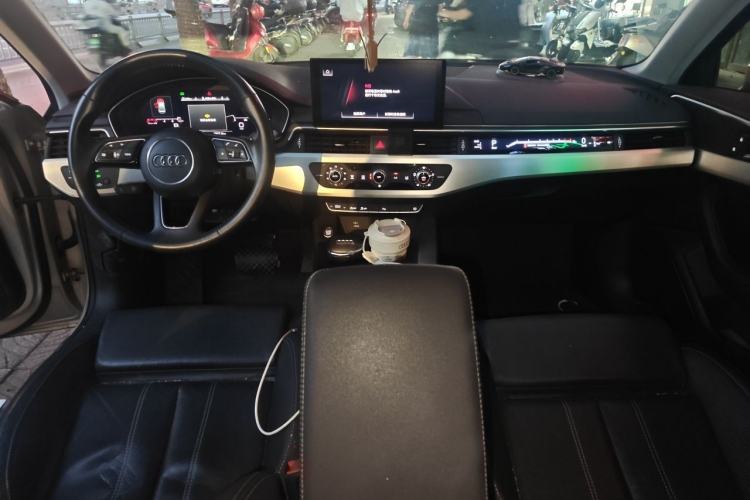 Used Audi A4L 2020 40 TFSI Fashion Dynamic Model Center Console