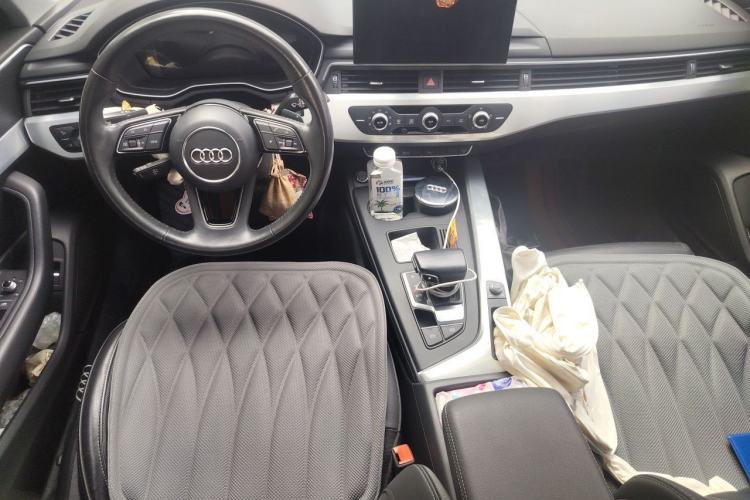 Used Audi A4L 2020 40 TFSI Fashion Dynamic Model Center Console