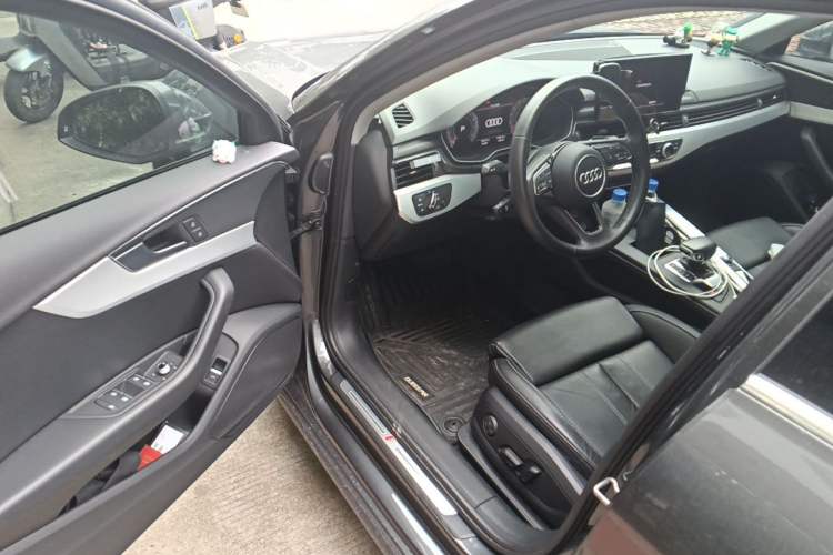 Used Audi A4L 2020 40 TFSI Luxury Dynamic Model Driver Seat