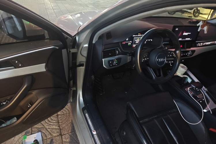 Used Audi A4L 2020 40 TFSI Fashion Dynamic Model Driver Seat