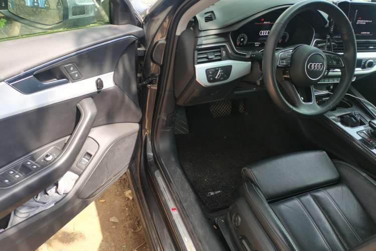 Used Audi A4L 2020 40 TFSI Luxury Dynamic Model Driver Seat