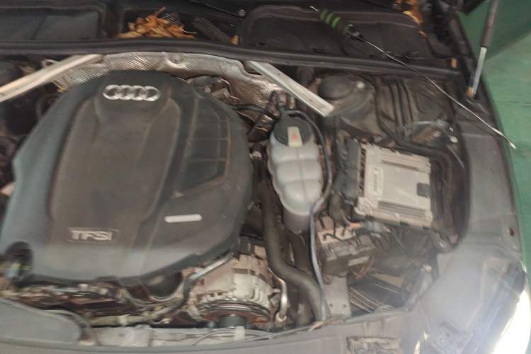 Used Audi A4L 2020 40 TFSI Luxury Dynamic Model Engine Bay Left