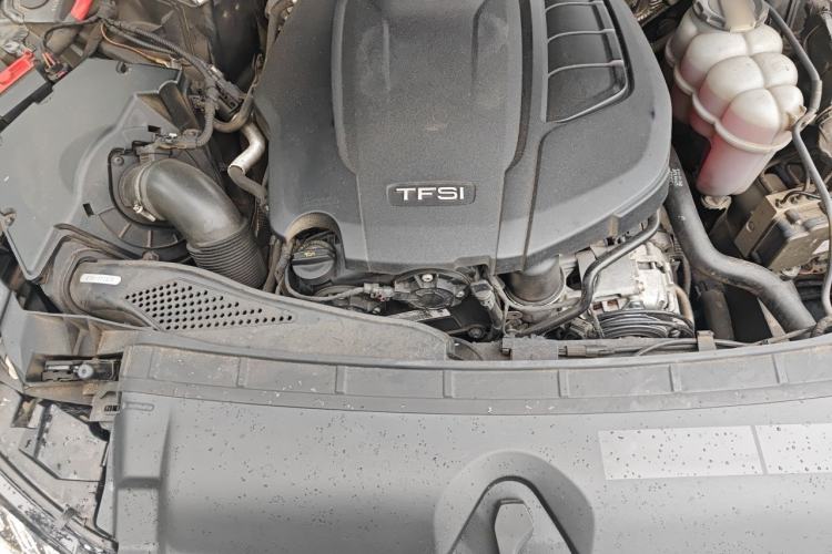 Used Audi A4L 2020 40 TFSI Luxury Dynamic Model Engine Bay