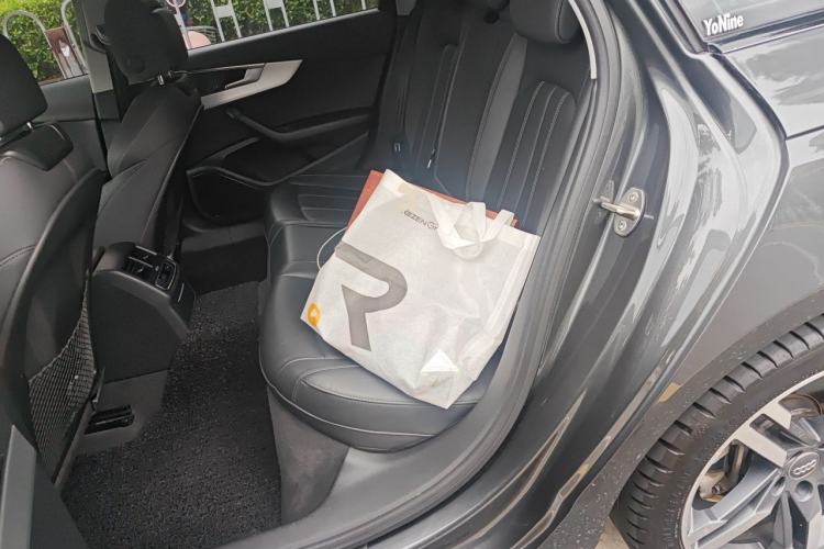 Used Audi A4L 2020 40 TFSI Luxury Dynamic Model Left Rear Seat